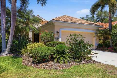 House in Bradenton, Florida 3 bedrooms, 158.86 sq.m. № 2093177