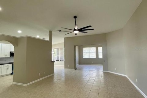 Casa en alquiler en Kissimmee, Florida, 3 dormitorios, 190.91 m2 № 1587454 - foto 2