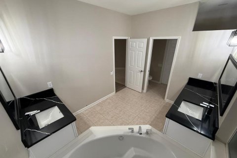 Casa en alquiler en Kissimmee, Florida, 3 dormitorios, 190.91 m2 № 1587454 - foto 15