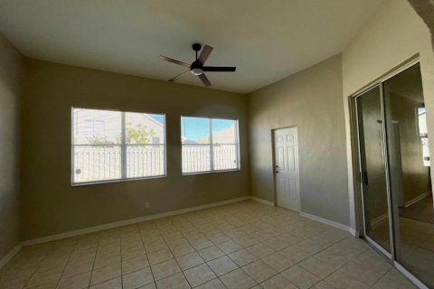 Casa en alquiler en Kissimmee, Florida, 3 dormitorios, 190.91 m2 № 1587454 - foto 22