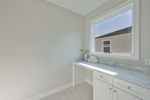 House in Tampa, Florida 4 bedrooms, 316.98 sq.m. № 1574018 - photo 26
