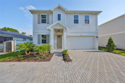 House in Tampa, Florida 4 bedrooms, 316.98 sq.m. № 1574018 - photo 2