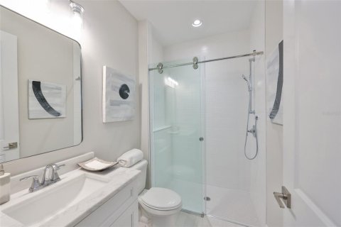 House in Tampa, Florida 4 bedrooms, 316.98 sq.m. № 1574018 - photo 22