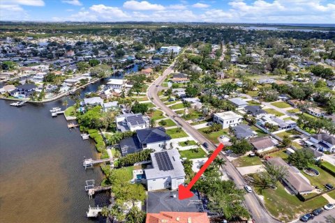 Casa en venta en Saint Petersburg, Florida, 3 dormitorios, 204.48 m2 № 1743282 - foto 3