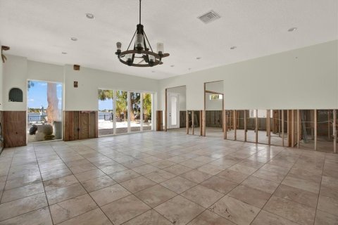 Casa en venta en Saint Petersburg, Florida, 3 dormitorios, 204.48 m2 № 1743282 - foto 12