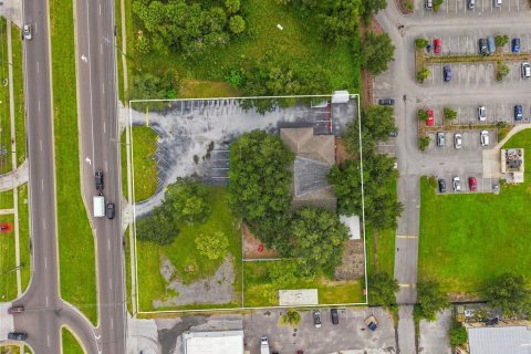 Commercial property in Port Richey, Florida 343.74 sq.m. № 2349228 - photo 2