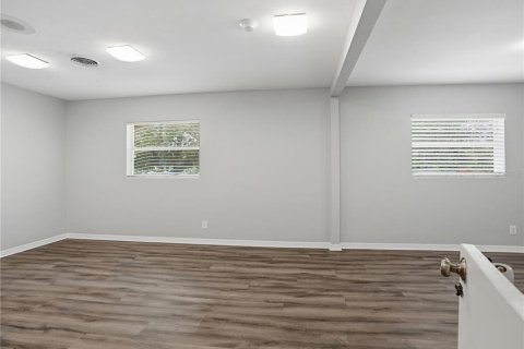 Commercial property in Port Richey, Florida 343.74 sq.m. № 2349228 - photo 3