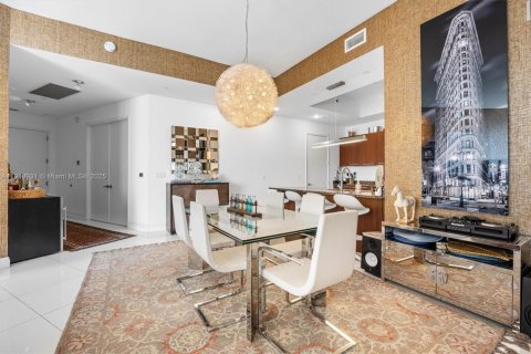 Снять в аренду кондоминиум в Санни-Айлс-Бич, Флорида 2 спальни, 193.61м2, № 1966156 - фото 9