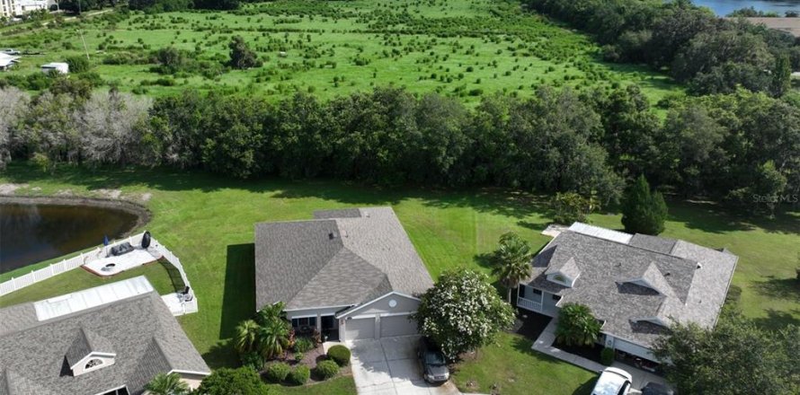 House in Parrish, Florida 4 bedrooms, 223.71 sq.m. № 1286639