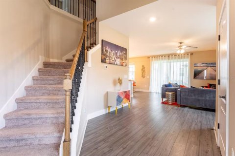 Casa en venta en Kissimmee, Florida, 5 dormitorios, 211.82 m2 № 1769021 - foto 13