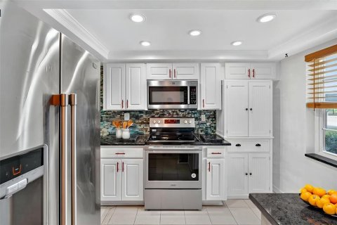 Condominio en venta en New Port Richey, Florida, 2 dormitorios, 97.55 m2 № 1914279 - foto 9