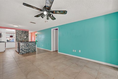 Condominio en venta en New Port Richey, Florida, 2 dormitorios, 97.55 m2 № 1914279 - foto 18