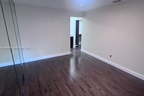 Condo in Miami, Florida, 3 bedrooms  № 2152914 - photo 7