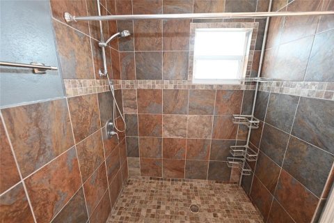 Снять в аренду виллу или дом в Сарасота, Флорида 6 комнат, 120.49м2, № 1559085 - фото 15