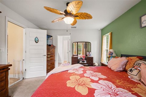 Villa ou maison à vendre à Weeki Wachee, Floride: 4 chambres, 163.42 m2 № 2129138 - photo 16