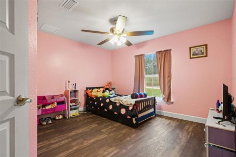 Villa ou maison à vendre à Weeki Wachee, Floride: 4 chambres, 163.42 m2 № 2129138 - photo 26