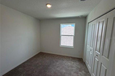 House in Poinciana, Florida 3 bedrooms, 145.95 sq.m. № 2424155 - photo 16