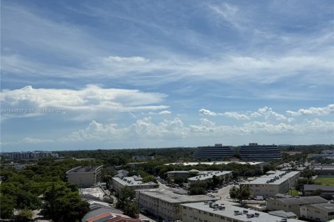 Condominio en venta en North Miami, Florida, 1 dormitorio, 78.6 m2 № 1940304 - foto 29