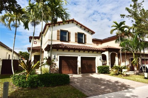 Casa en Homestead, Florida 3 dormitorios, 217.58 m2 № 2029920