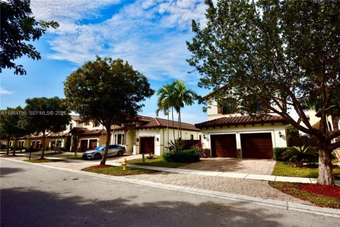 Casa en venta en Homestead, Florida, 3 dormitorios, 217.58 m2 № 2029920 - foto 5