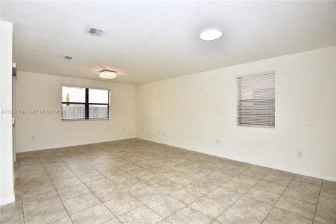 Casa en venta en Homestead, Florida, 3 dormitorios, 217.58 m2 № 2029920 - foto 28