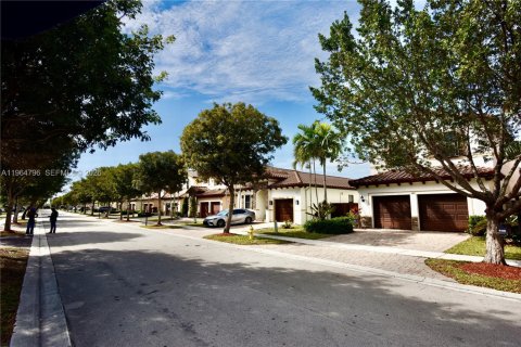Casa en venta en Homestead, Florida, 3 dormitorios, 217.58 m2 № 2029920 - foto 6