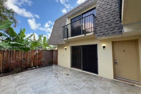 Touwnhouse à louer à Delray Beach, Floride: 2 chambres, 114.73 m2 № 1946433 - photo 1