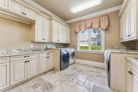 Villa ou maison à vendre à Orlando, Floride: 4 chambres, 526.2 m2 № 2137314 - photo 28