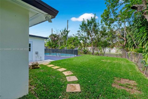 Купить виллу или дом в Форт-Лодердейл, Флорида 3 спальни, 100.61м2, № 2005266 - фото 29