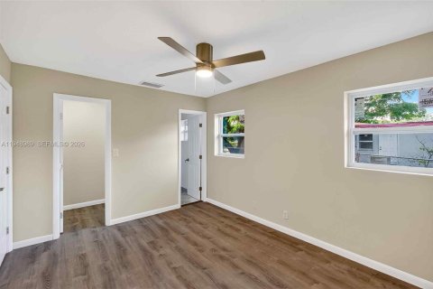 Купить виллу или дом в Форт-Лодердейл, Флорида 3 спальни, 100.61м2, № 2005266 - фото 12