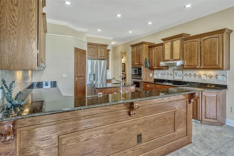 Casa en venta en Haines City, Florida, 5 dormitorios, 361.2 m2 № 1687591 - foto 16