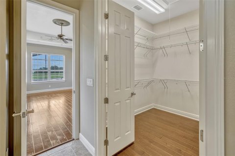 Casa en venta en Haines City, Florida, 5 dormitorios, 361.2 m2 № 1687591 - foto 28