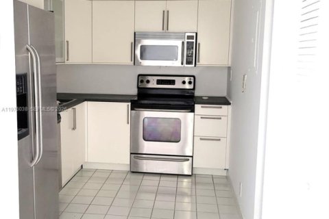 Condominio en alquiler en Aventura, Florida, 2 dormitorios, 105.35 m2 № 2040259 - foto 10