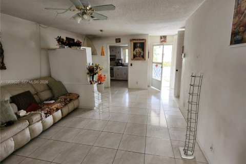Condominio en venta en West Palm Beach, Florida, 1 dormitorio, 61.5 m2 № 2030358 - foto 6