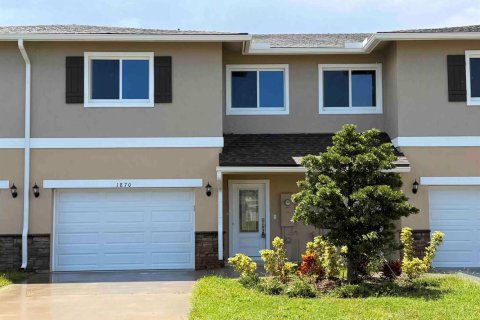 Touwnhouse à vendre à St. Lucie, Floride: 3 chambres, 157.19 m2 № 2431277 - photo 5