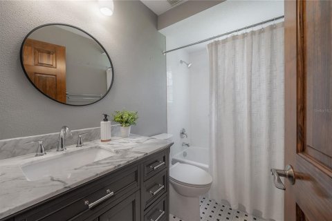 Casa en venta en Wesley Chapel, Florida, 3 dormitorios, 185.62 m2 № 1907493 - foto 18