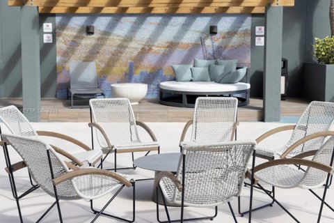 Condominio en alquiler en Miami, Florida, 1 dormitorio, 76.64 m2 № 2086023 - foto 21