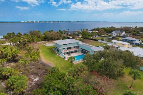 Villa ou maison à vendre à Jensen Beach, Floride: 5 chambres, 457.82 m2 № 2250442 - photo 9