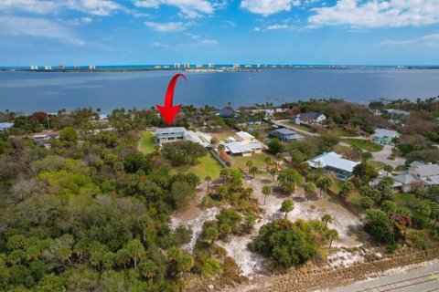 Villa ou maison à vendre à Jensen Beach, Floride: 5 chambres, 457.82 m2 № 2250442 - photo 14