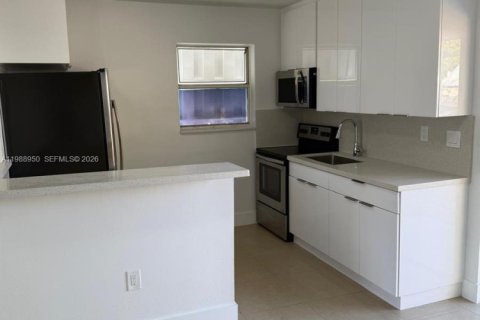 Villa ou maison à louer à Homestead, Floride: 3 chambres, 89.93 m2 № 2050952 - photo 4