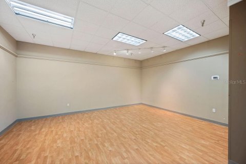 Commercial property in Lakeland, Florida 1226.68 sq.m. № 1770007 - photo 14