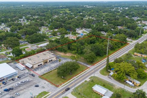Commercial property in Lakeland, Florida 1226.68 sq.m. № 1770007 - photo 2