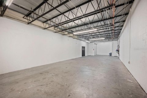 Commercial property in Lakeland, Florida 1226.68 sq.m. № 1770007 - photo 24