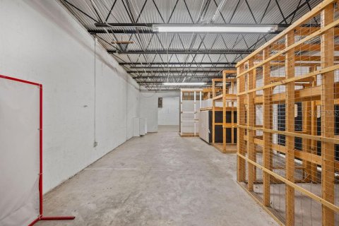 Commercial property in Lakeland, Florida 1226.68 sq.m. № 1770007 - photo 23