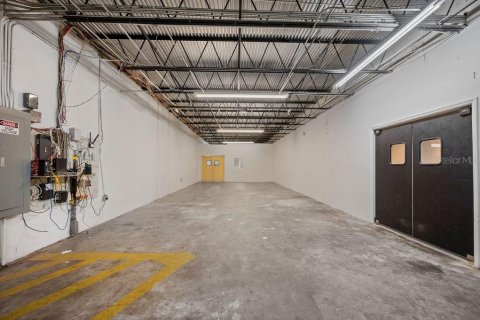 Commercial property in Lakeland, Florida 1226.68 sq.m. № 1770007 - photo 26