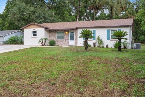 House in Orange City, Florida 4 bedrooms, 134.89 sq.m. № 1869332 - photo 19