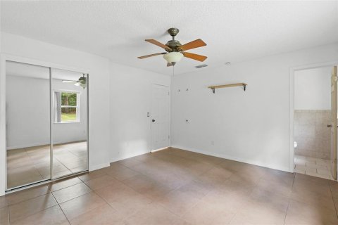 House in Orange City, Florida 4 bedrooms, 134.89 sq.m. № 1869332 - photo 8