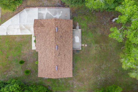 House in Orange City, Florida 4 bedrooms, 134.89 sq.m. № 1869332 - photo 13