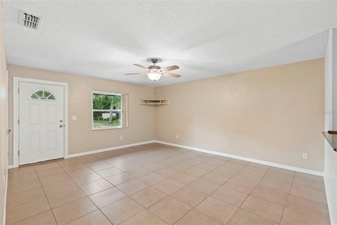 House in Orange City, Florida 4 bedrooms, 134.89 sq.m. № 1869332 - photo 30