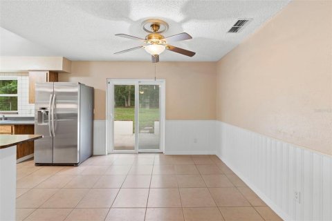 House in Orange City, Florida 4 bedrooms, 134.89 sq.m. № 1869332 - photo 21